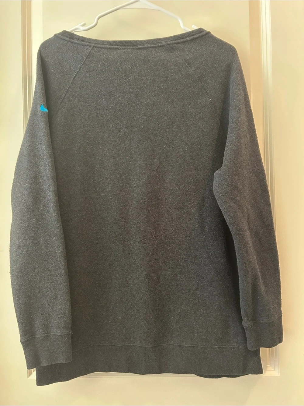 Nike Carolina Panthers Dark Grey w/Blue Logo Crewneck Sweatshirt women’s size M